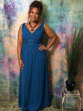 NWT 📌Wedding Dress Chiffon Prom - Formal - Ball-  Bridesmaid Dress  Plus Size